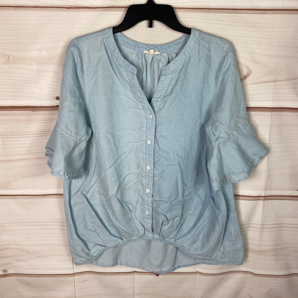 Mystree Top Women M Blue Button Up Chambray Shirt Ruffle Sleeve Hi Low Hem Solid